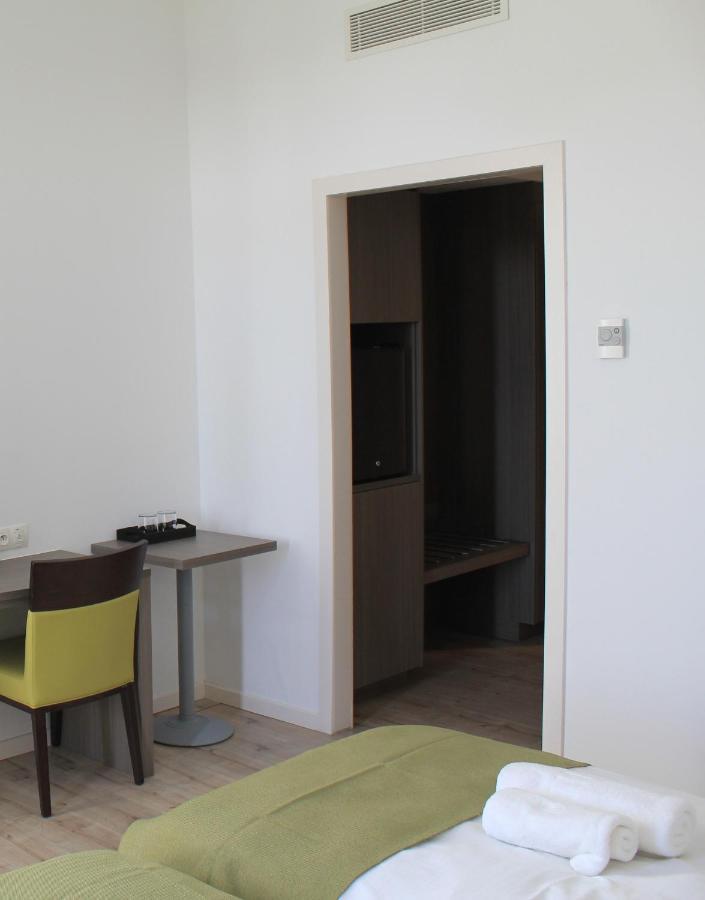 Mondo Hotel Tubize Extérieur photo
